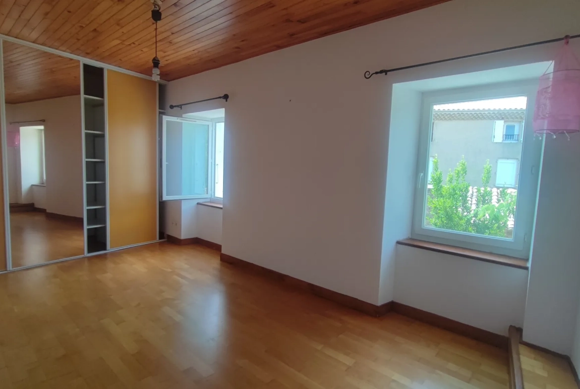 Maison de village de 89 m² avec jardin à Vernoux en Vivarais 