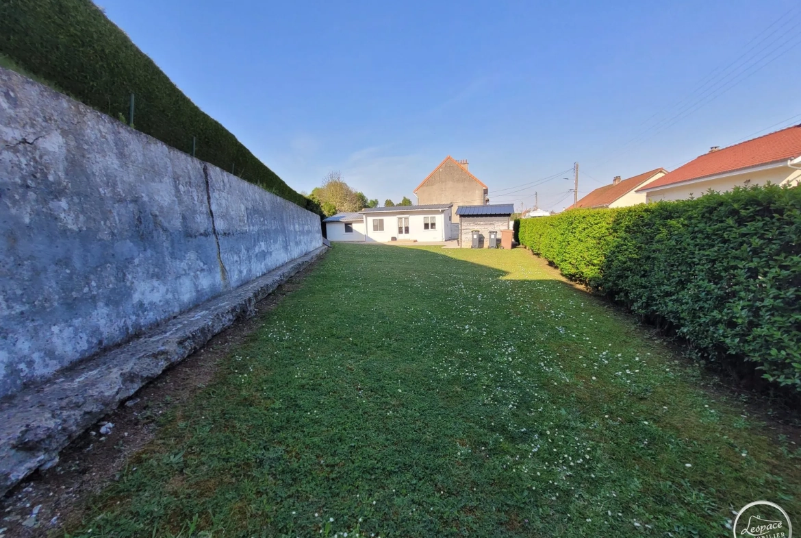 Maison T2 avec jardin et garage à vendre à Tournehem-sur-la-Hem 