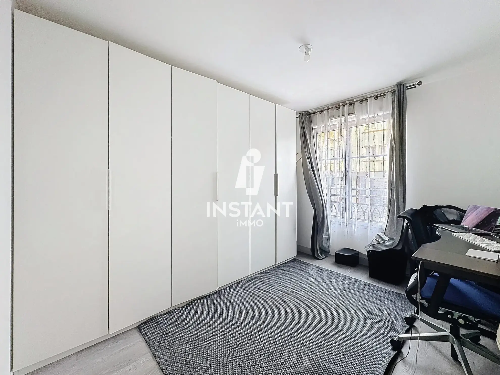 Appartement 3 pièces récent avec parking en centre-ville de Le Blanc-Mesnil 