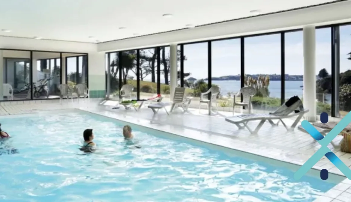 Appartement duplex face à la mer à Locmaria-Plouzané avec piscine et accès plage 