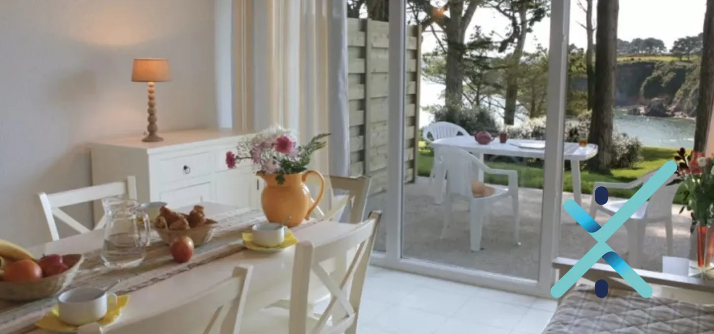 Appartement duplex face à la mer à Locmaria-Plouzané avec piscine et accès plage 