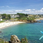 Appartement duplex face à la mer à Locmaria-Plouzané avec piscine et accès plage