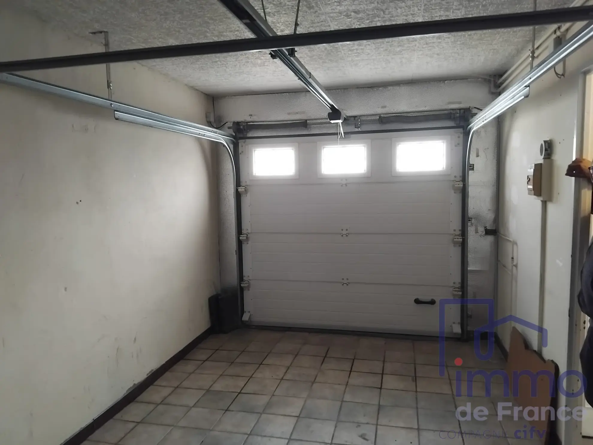 Maison rénovée de 103 m² avec jardin à Le Chambon Feugerolles 