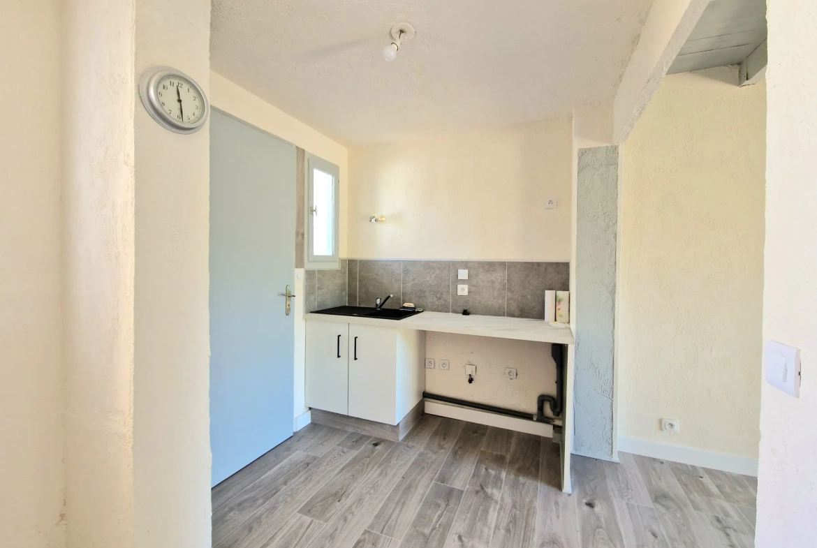 Charmante villa de 34 m² à La Seyne-sur-Mer dans le quartier Mar-Vivo 