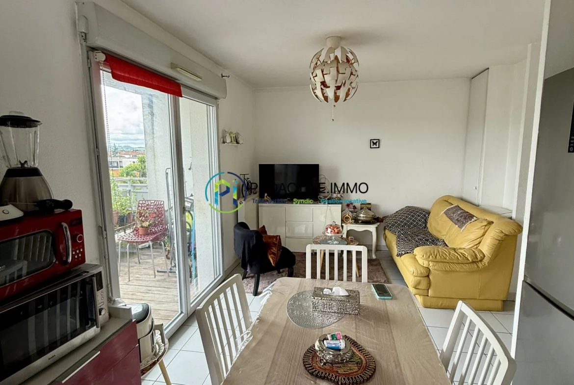 Appartement T2 avec terrasse et parking à Toulouse - Investissement ou résidence 