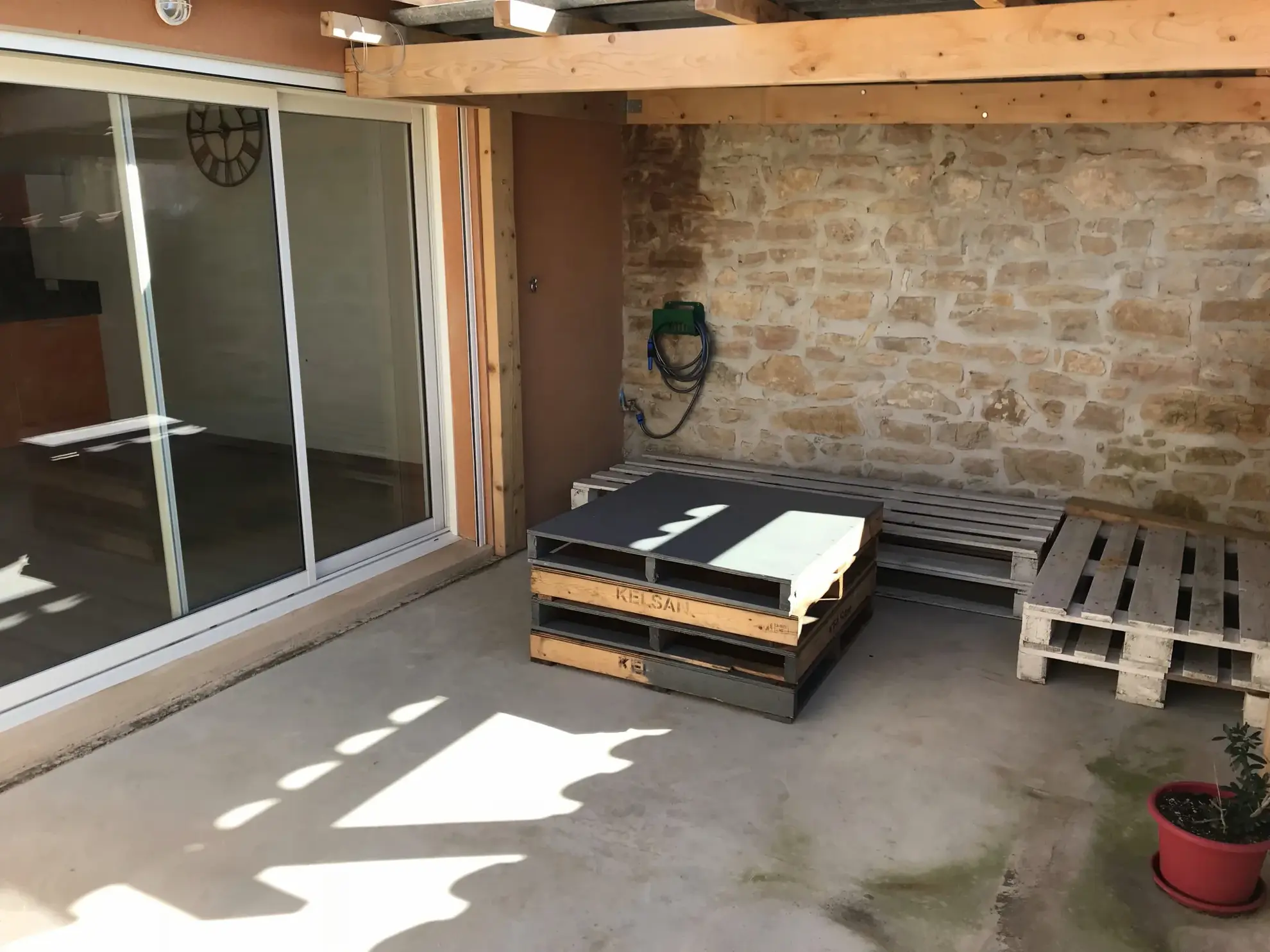 Maison avec deux appartements rénovée à Portel des Corbières proche Narbonne 