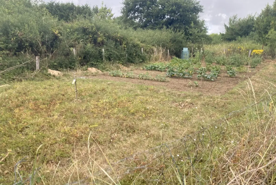 Jolie maison de village à Alloue avec jardin, garage et 2 chambres 