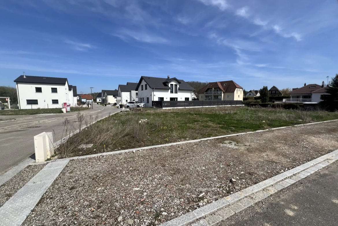 Terrain constructible de 762 m² à Zillisheim - Opportunité à 206 000 € 