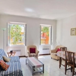 Appartement 2 pièces de 51 m² à Fréjus avec vue verdure
