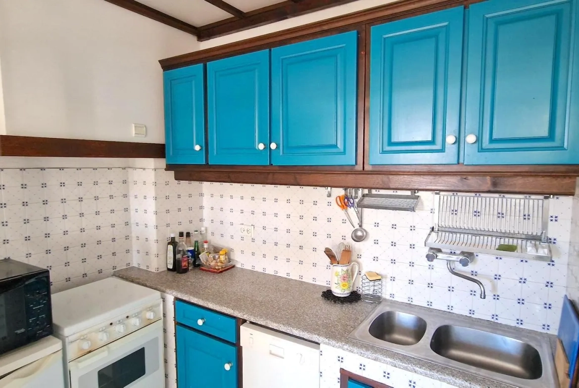 Appartement 2 pièces de 51 m² à Fréjus avec vue verdure 
