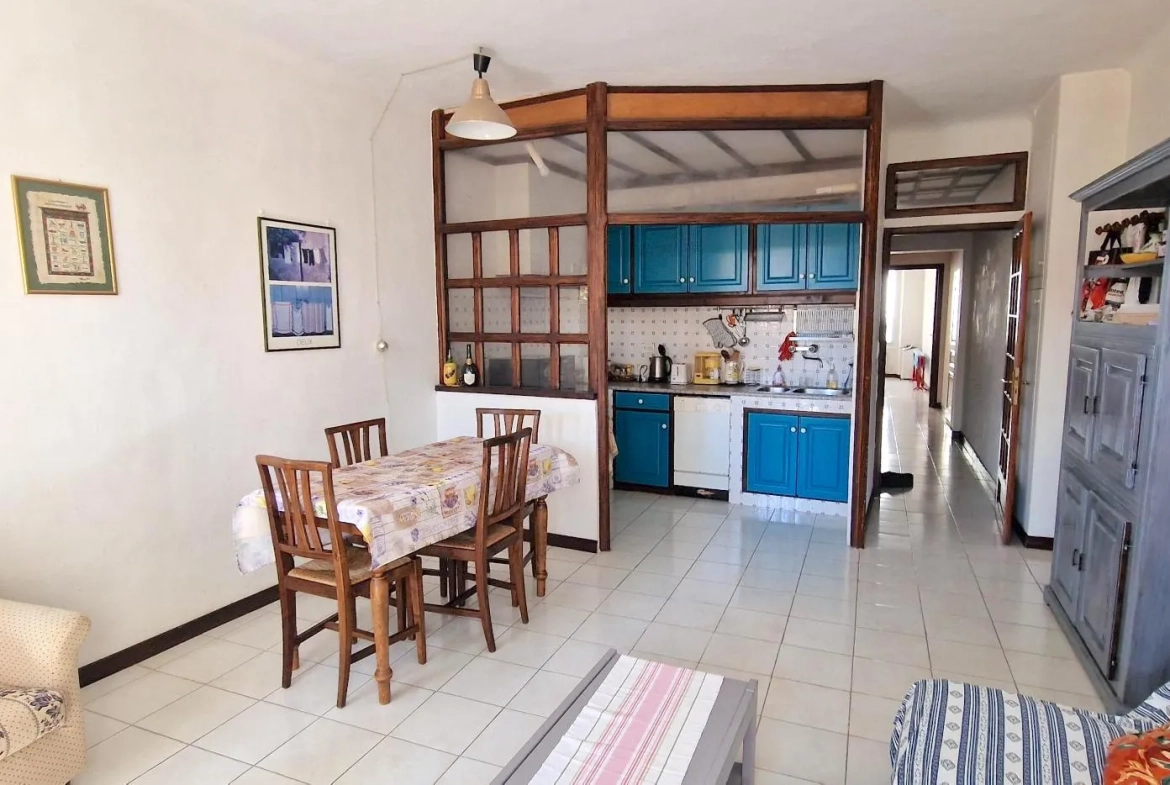 Appartement 2 pièces de 51 m² à Fréjus avec vue verdure 