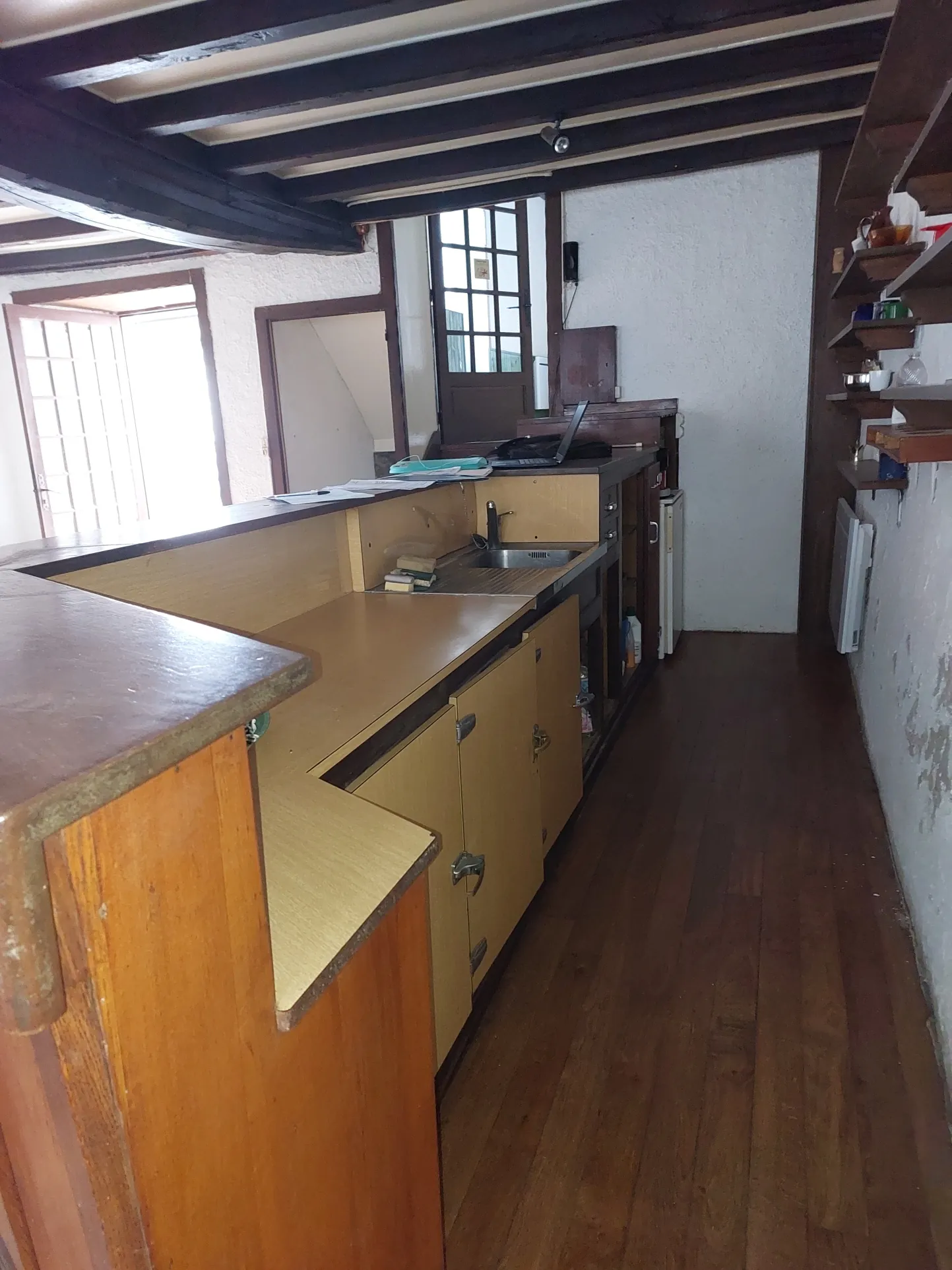 Maison de Bourg à vendre à Champniers et Reilhac, 130 m² avec terrain et potentiel d'extension 