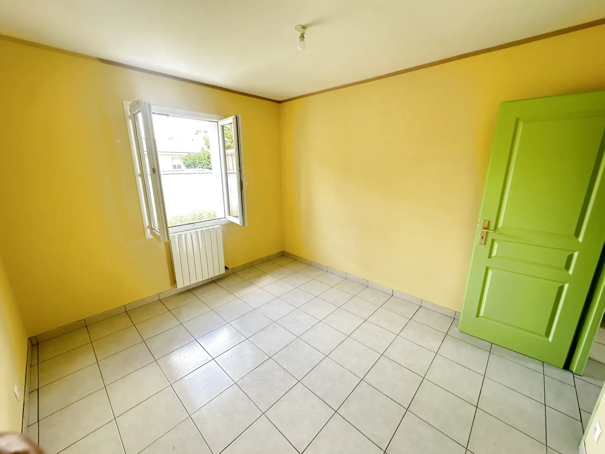 Maison de plain-pied à Marmande avec 3 chambres et jardin clos à vendre 