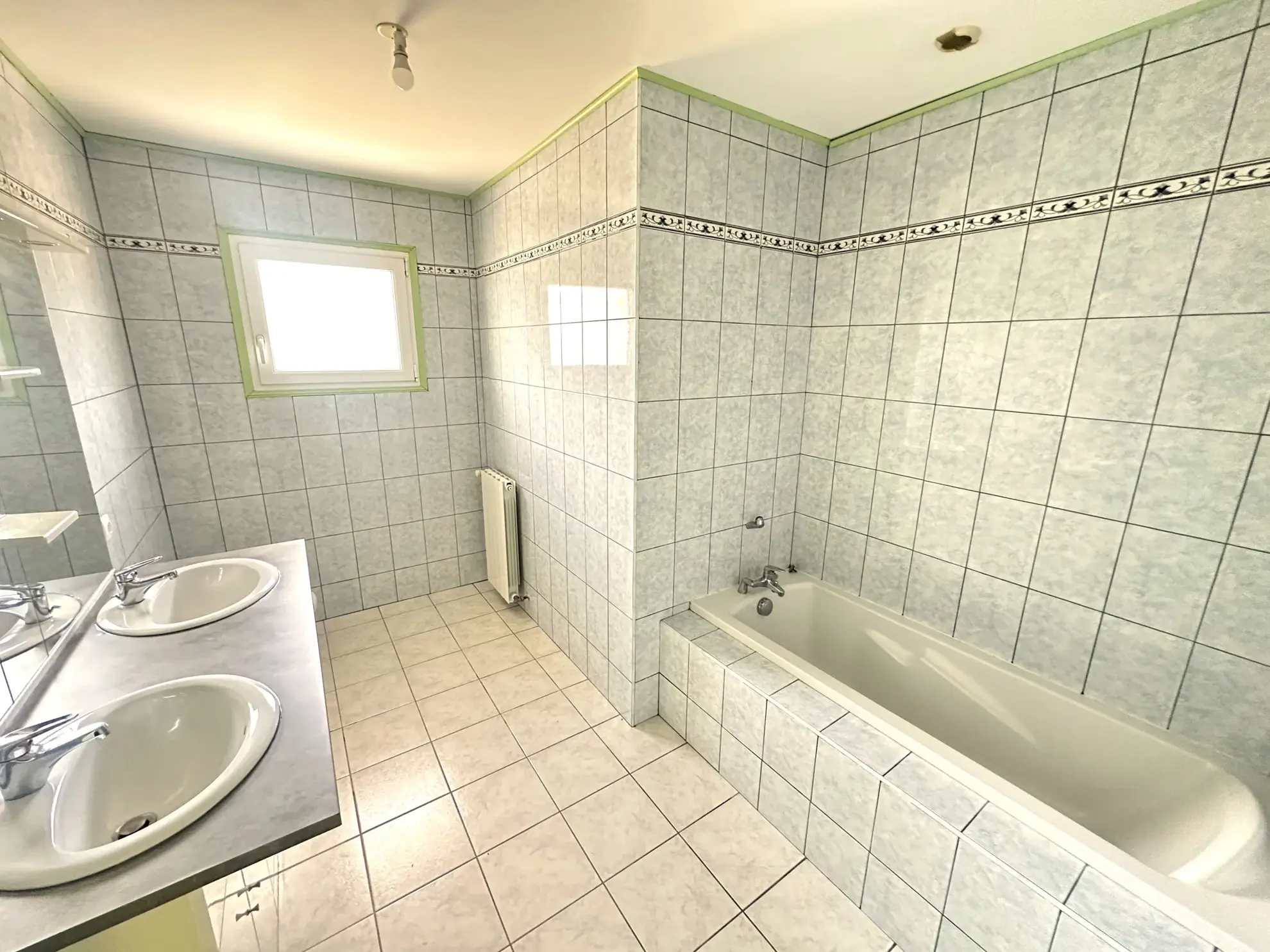 Maison de plain-pied à Marmande avec 3 chambres et jardin clos à vendre 