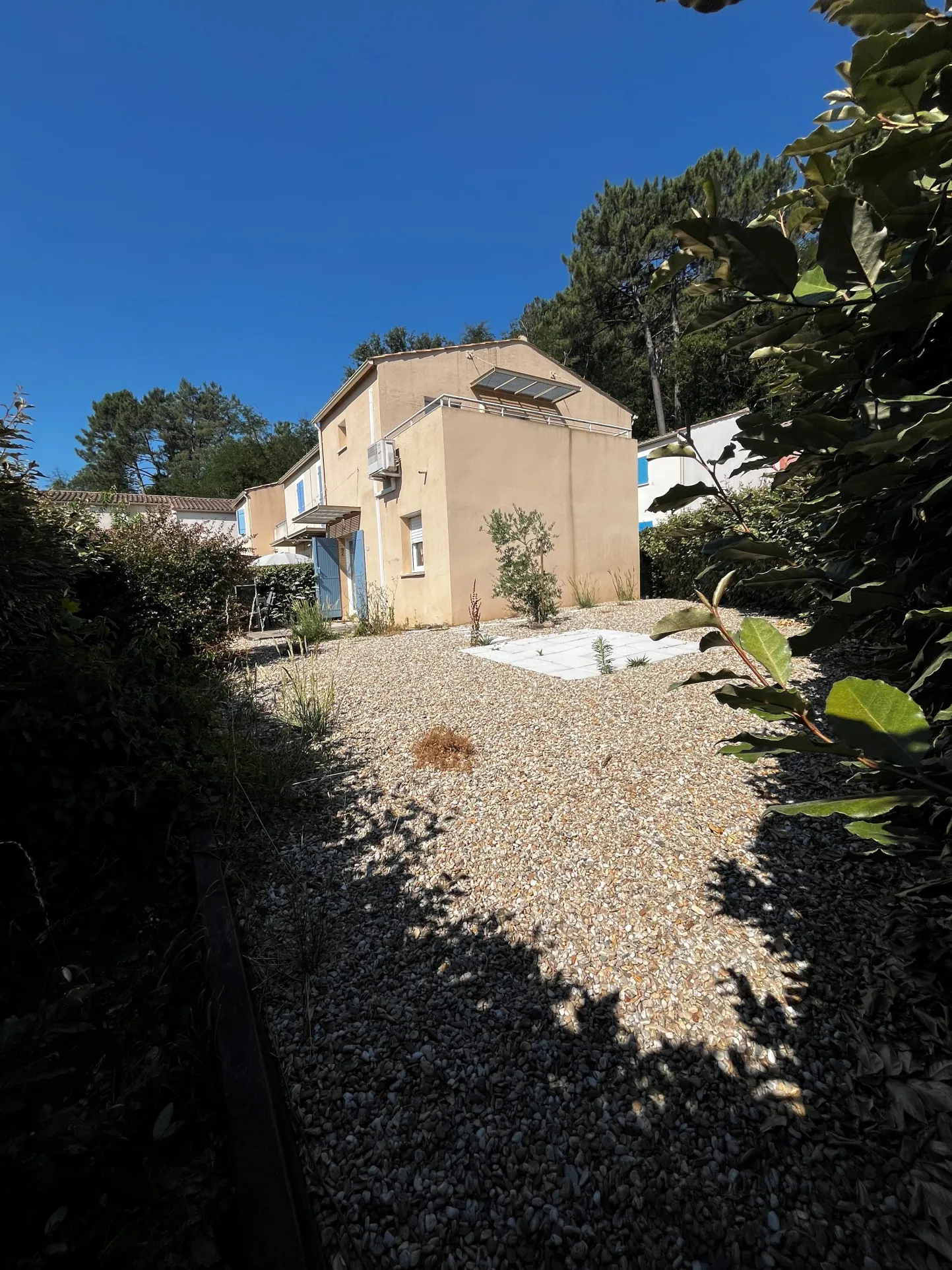 Charmante maison F4 avec jardin, terrasse et piscine à Anduze 