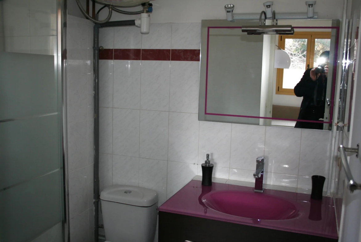 Studio de 20 m² avec loggia à Cavalaire-sur-Mer, idéal investissement locatif 
