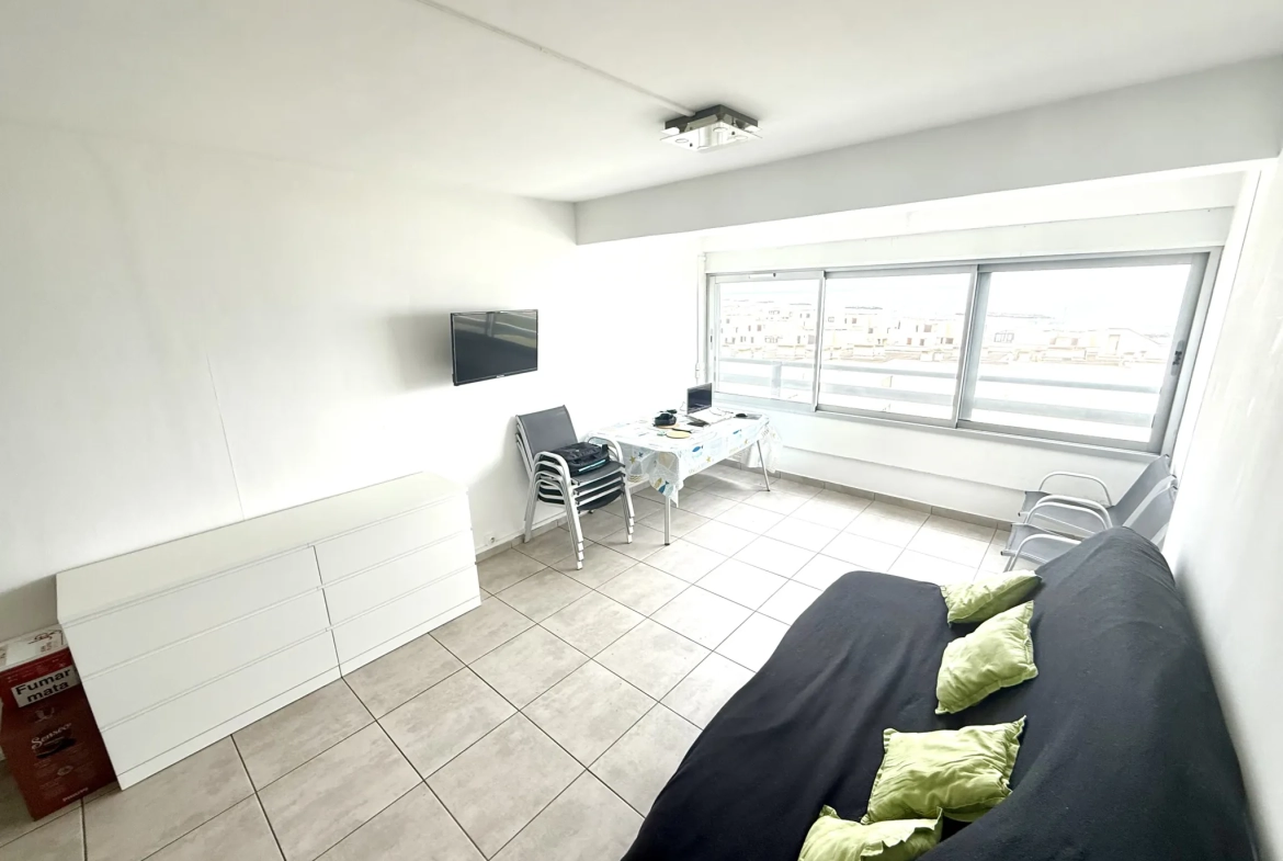 Studio cabine rénové avec vue panoramique sur la mer à Le Barcarès 
