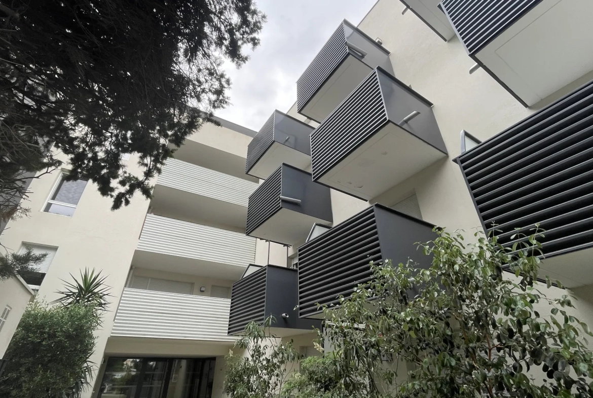 Superbe appartement T3 récent avec terrasse et parking à Montpellier Ouest 