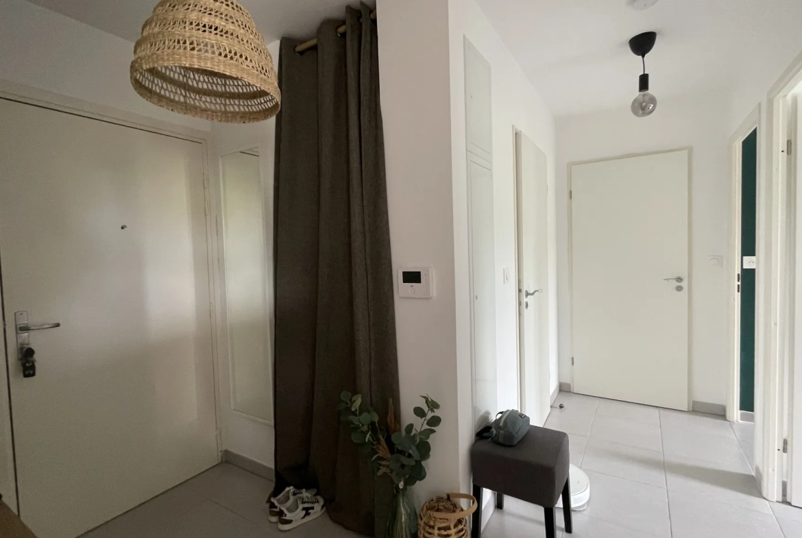 Superbe appartement T3 récent avec terrasse et parking à Montpellier Ouest 