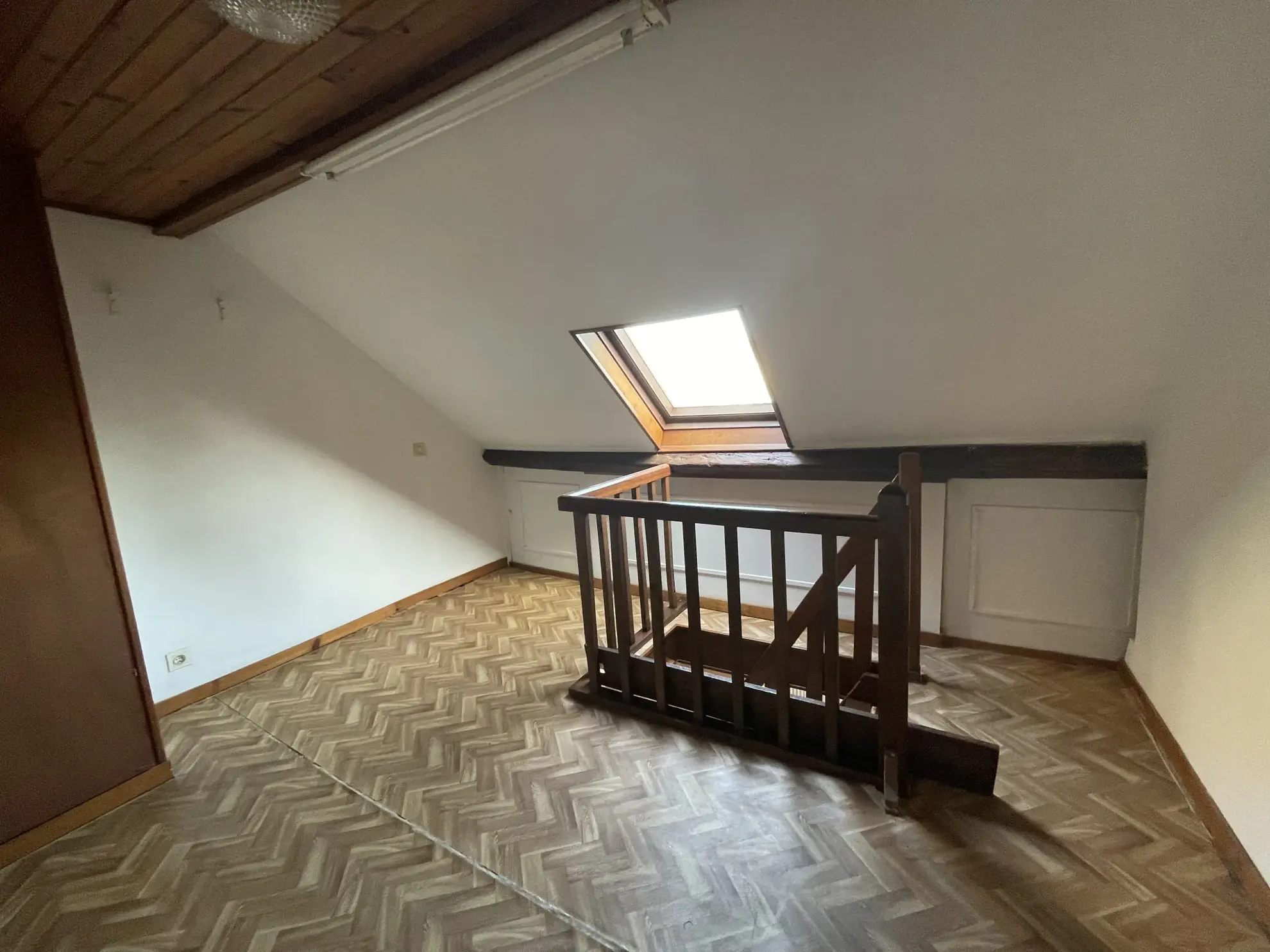 Maison à vendre à Hénin-Beaumont, construction 1930, 88,1 m² avec jardin et cave 