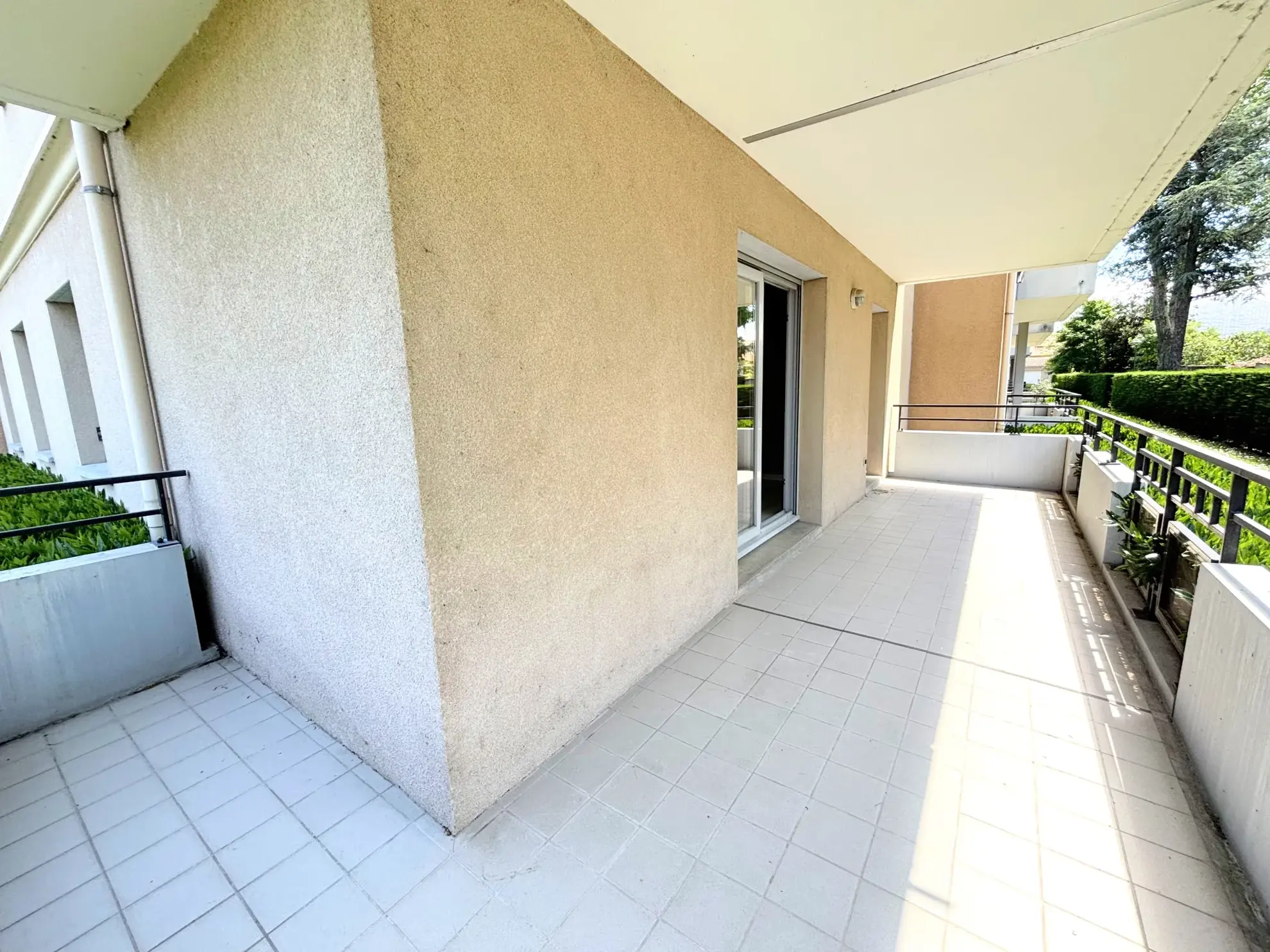 Bel appartement T4 avec terrasse et garage à Veauche, proche de toutes commodités 