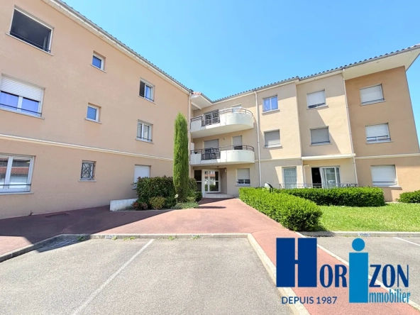 Bel appartement T4 avec terrasse et garage à Veauche, proche de toutes commodités