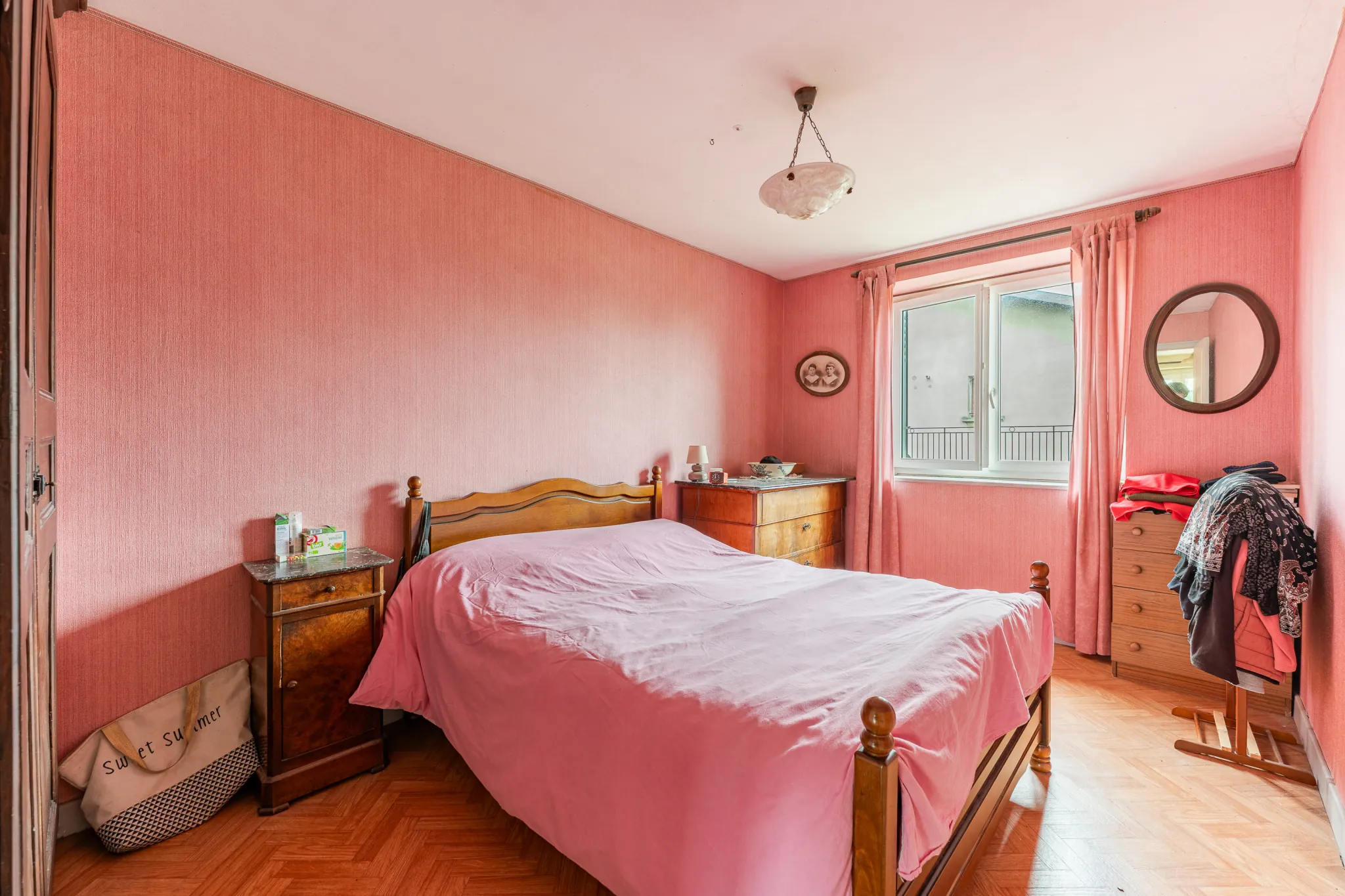 Appartement ancien à vendre à Genay avec potentiel de rénovation 
