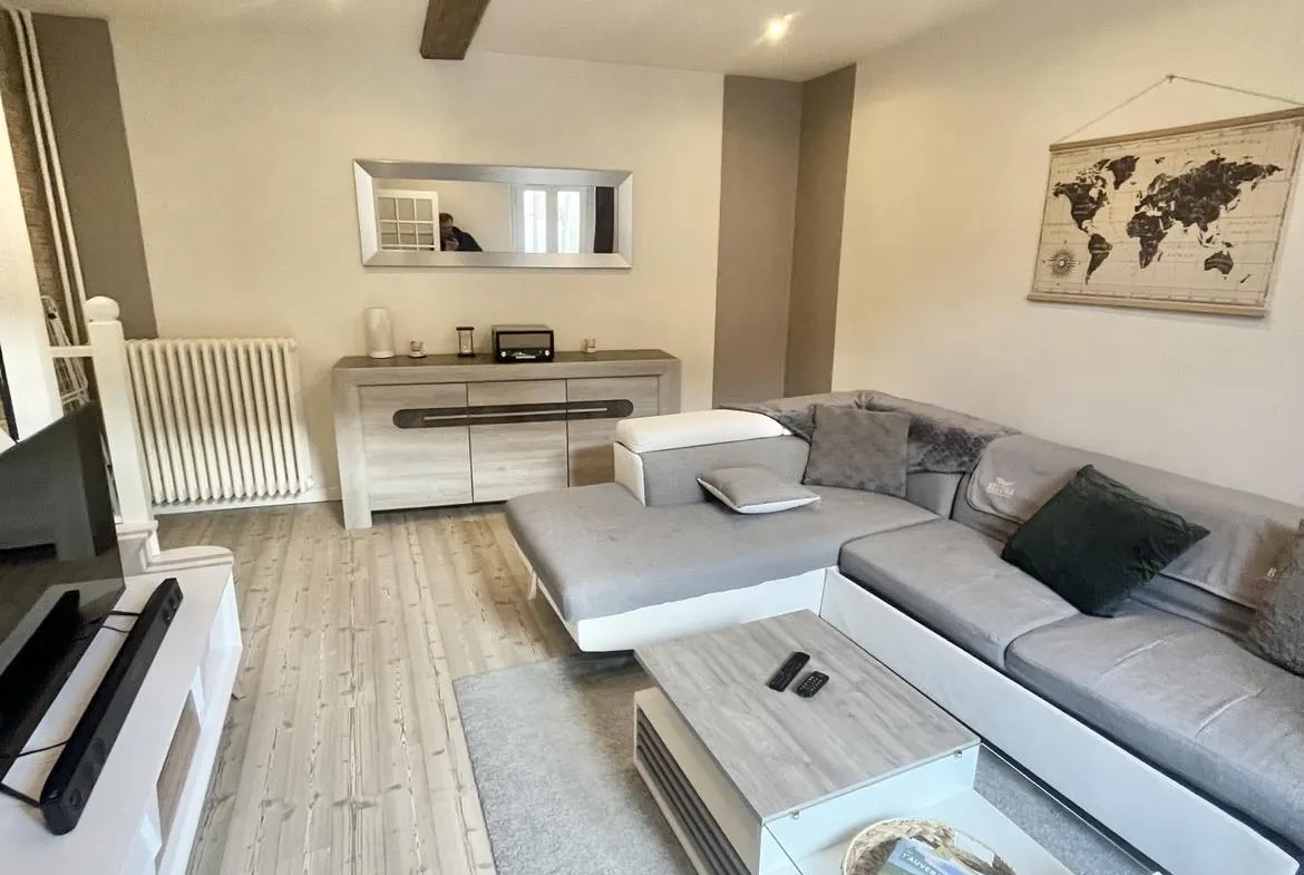 Maison de bourg rénovée à Riom, idéal premier achat ou investissement 