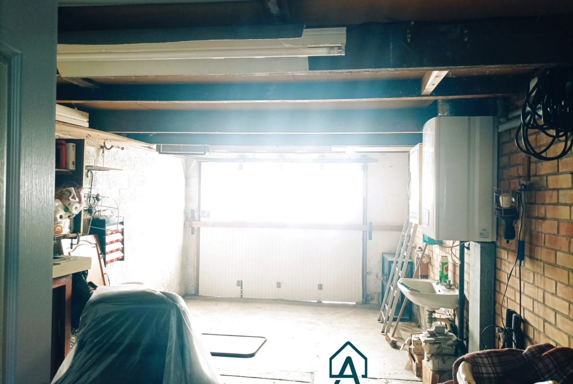 Maison semi-individuelle à vendre à Assevent avec jardin et garage 