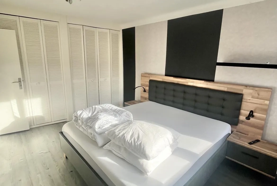 Maison de bourg rénovée à Riom, idéal premier achat ou investissement 