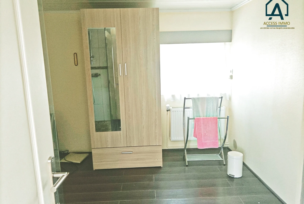 Maison semi-individuelle à vendre à Assevent avec jardin et garage 