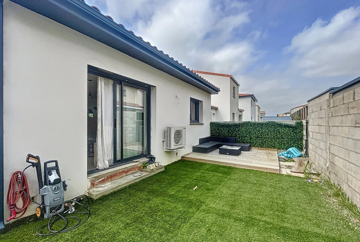 Villa contemporaine de 65 m² à Saint-Féliu-d'Amont avec 2 chambres 