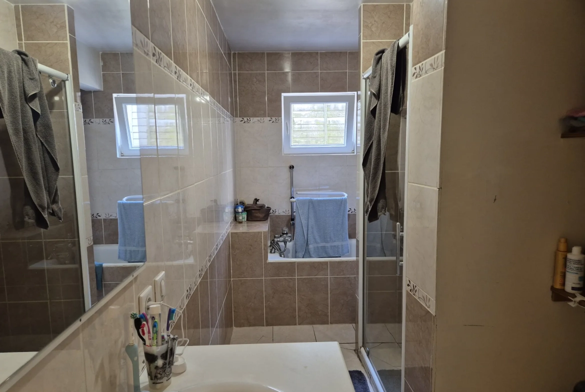 Charmante maison de 143 m² avec jardin et dépendances à Eclaron 