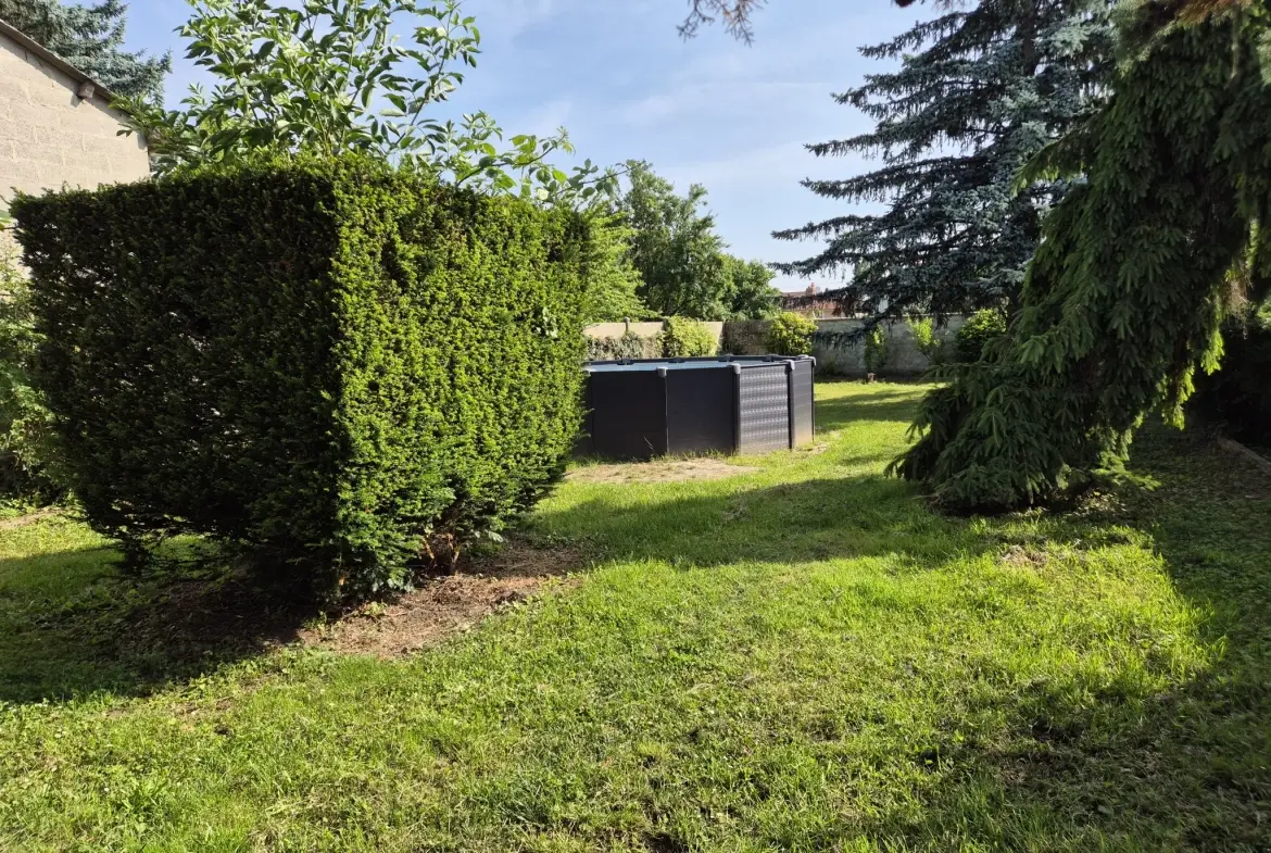 Charmante maison de 143 m² avec jardin et dépendances à Eclaron 