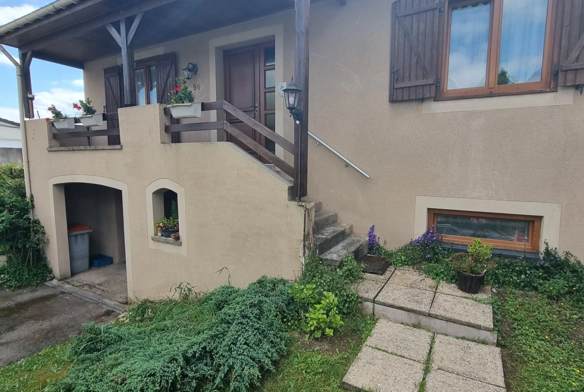 Maison de 142 m² avec terrain clos et appartement indépendant à Porcelette 