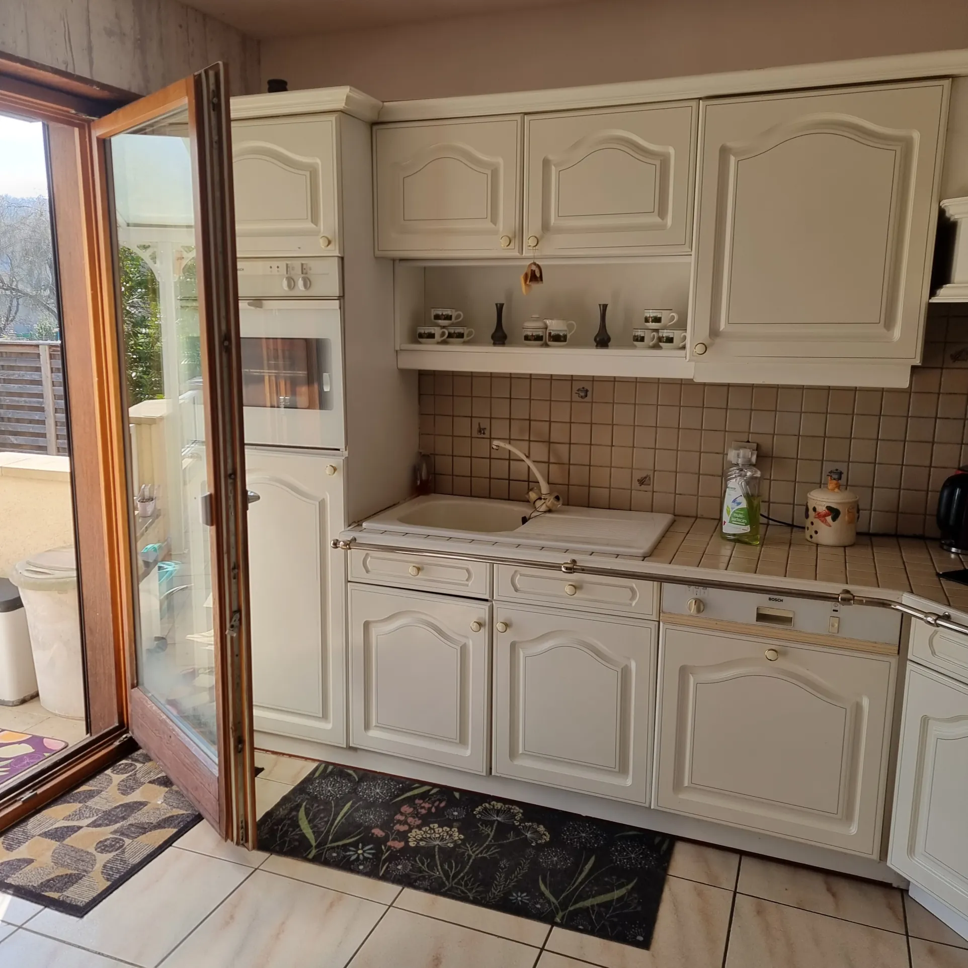 Maison de 142 m² avec terrain clos et appartement indépendant à Porcelette 