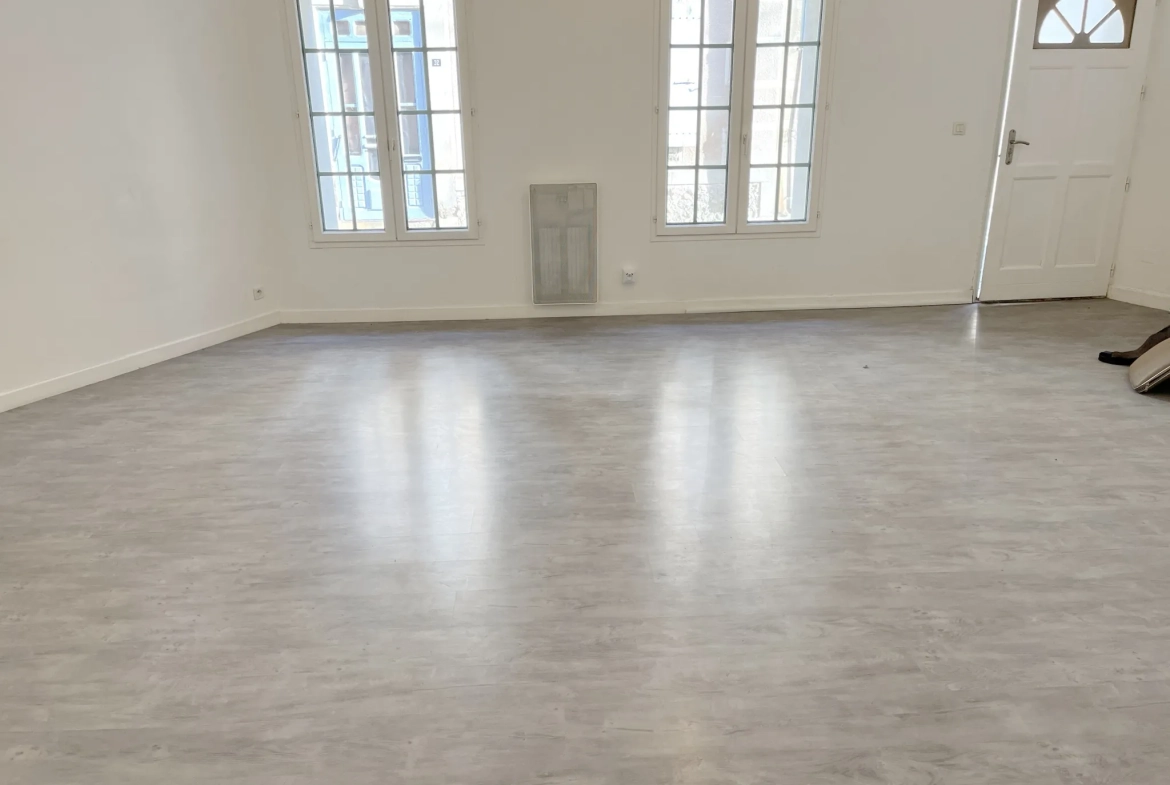 Maison de village avec appartement et studio à Saint-Laurent-De-La-Cabrerisse 