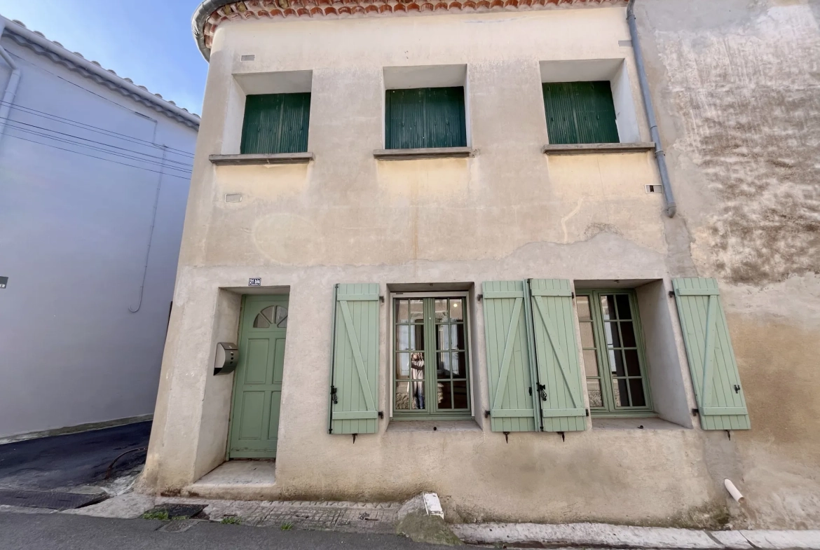 Maison de village avec appartement et studio à Saint-Laurent-De-La-Cabrerisse 