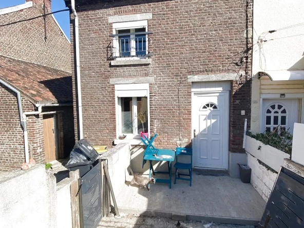 Maison semi-individuelle à vendre à Recquignies – Bonne affaire à 81 000 euros