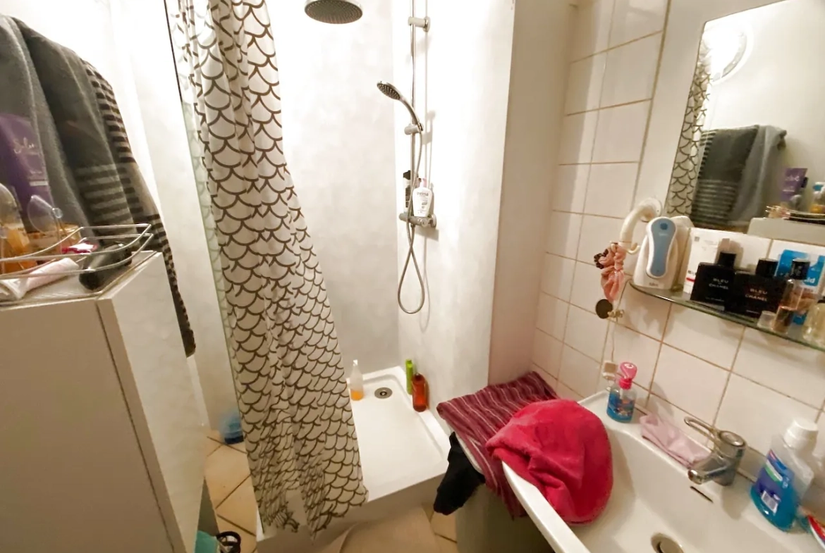 Maison semi-individuelle à vendre à Recquignies – Bonne affaire à 81 000 euros 
