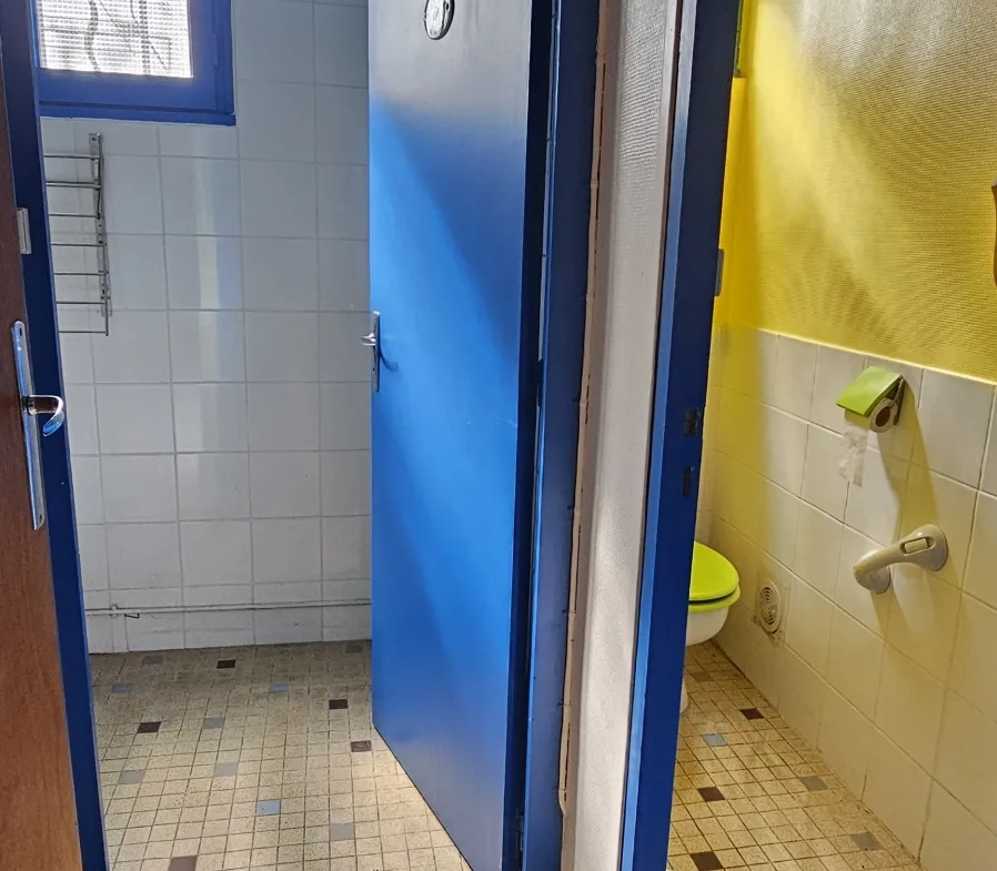 Maison à vendre de 75 m² proche Varzy avec grand terrain et potentiel d'aménagement 