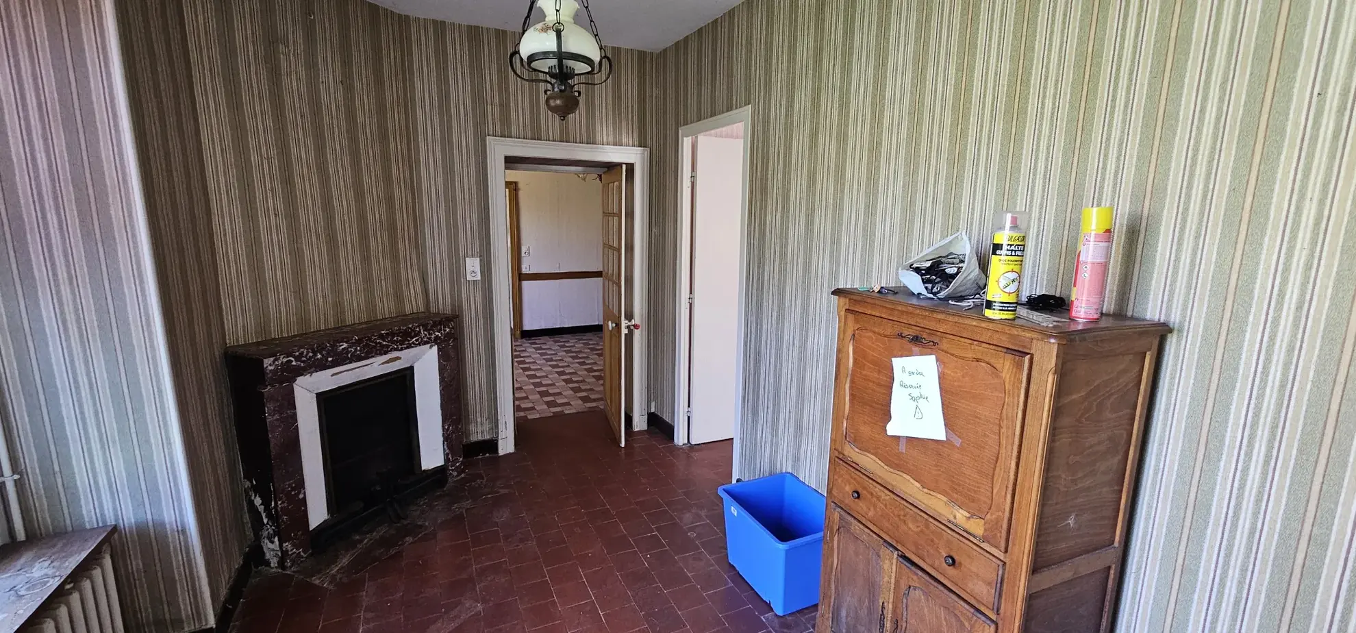Maison à vendre de 75 m² proche Varzy avec grand terrain et potentiel d'aménagement 