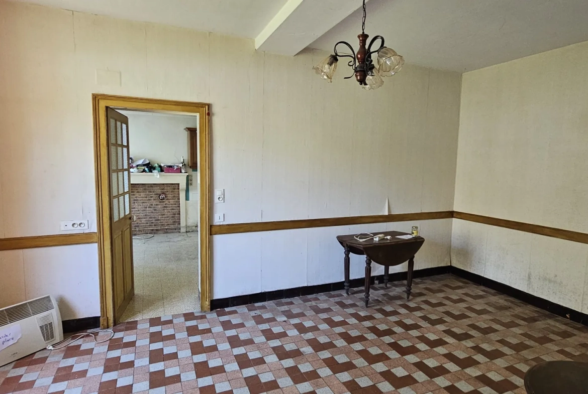 Maison à vendre de 75 m² proche Varzy avec grand terrain et potentiel d'aménagement 