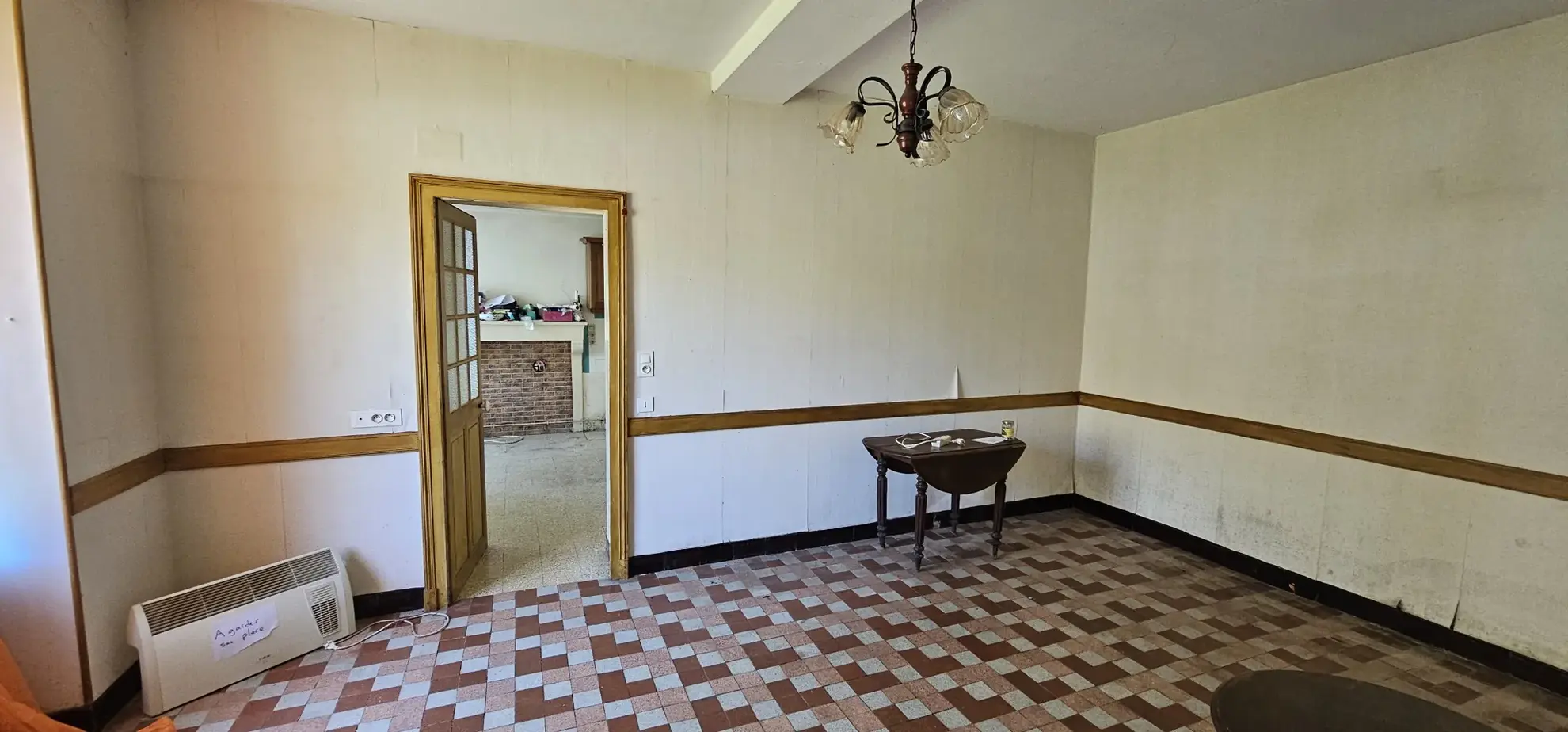 Maison à vendre de 75 m² proche Varzy avec grand terrain et potentiel d'aménagement 