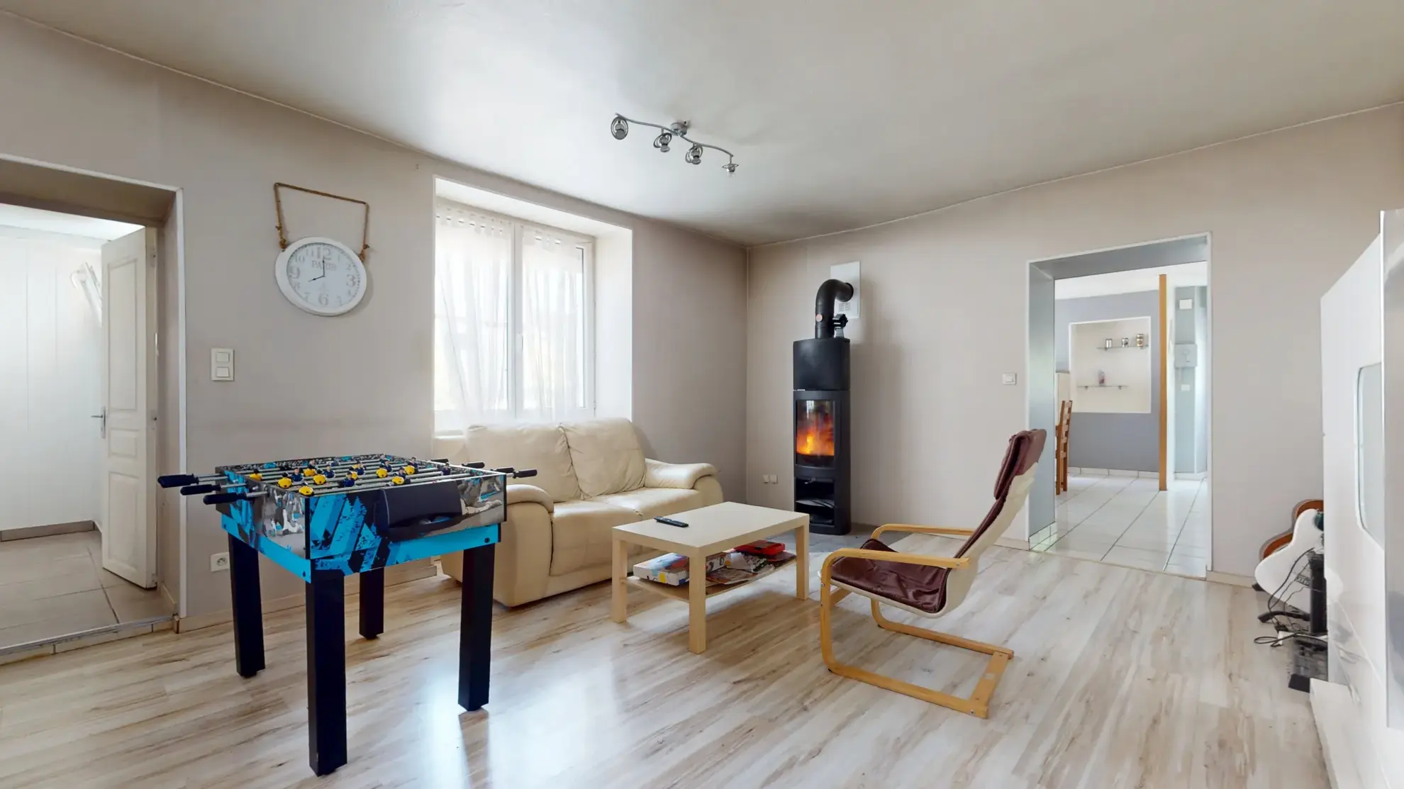 Magnifique maison en pierre de 115 m² à Auxange, proche Dole et Besançon 