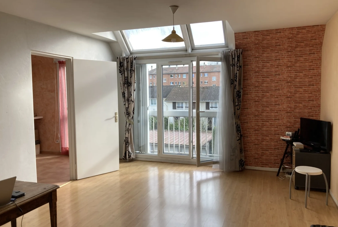 Charmant duplex F4 de 71,5 m² à Roissy-en-France avec parking et cave 