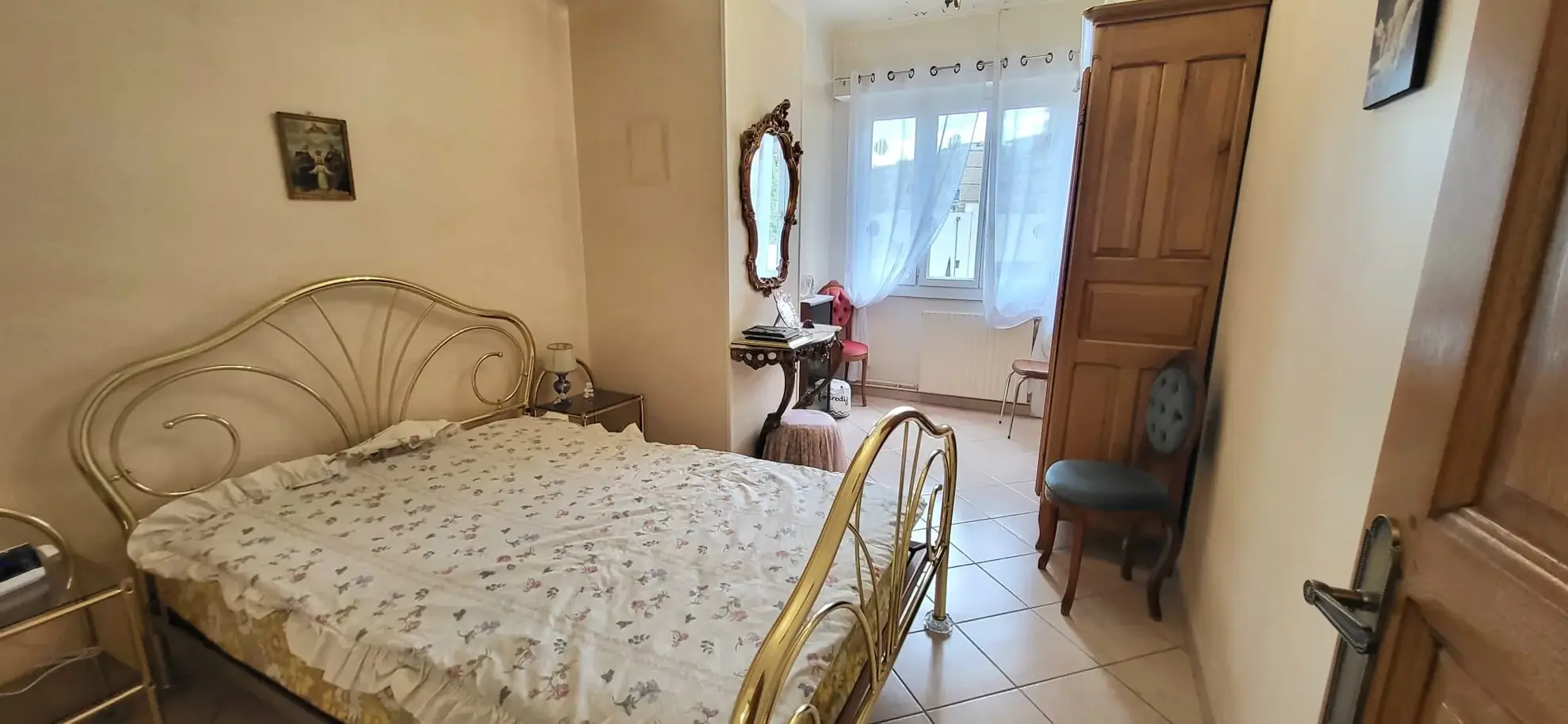 Appartement 3 pièces à Marseille de 68 m² avec vue sur l’église Saint-Laurent 