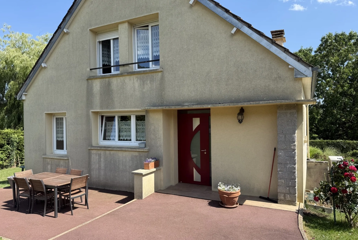 Belle maison avec studio indépendant à vendre dans le secteur d'Écouves, Alençon 