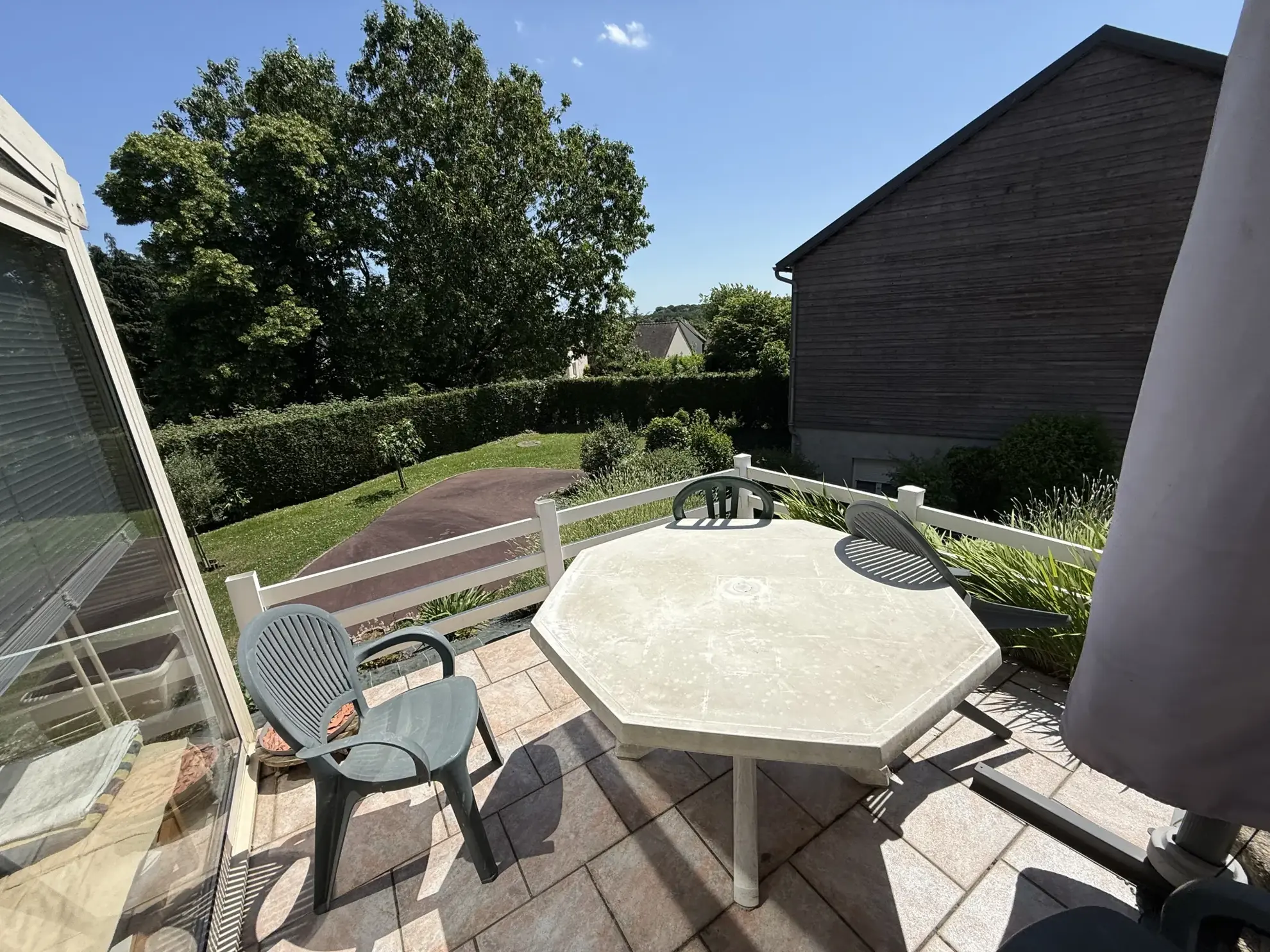 Belle maison avec studio indépendant à vendre dans le secteur d'Écouves, Alençon 