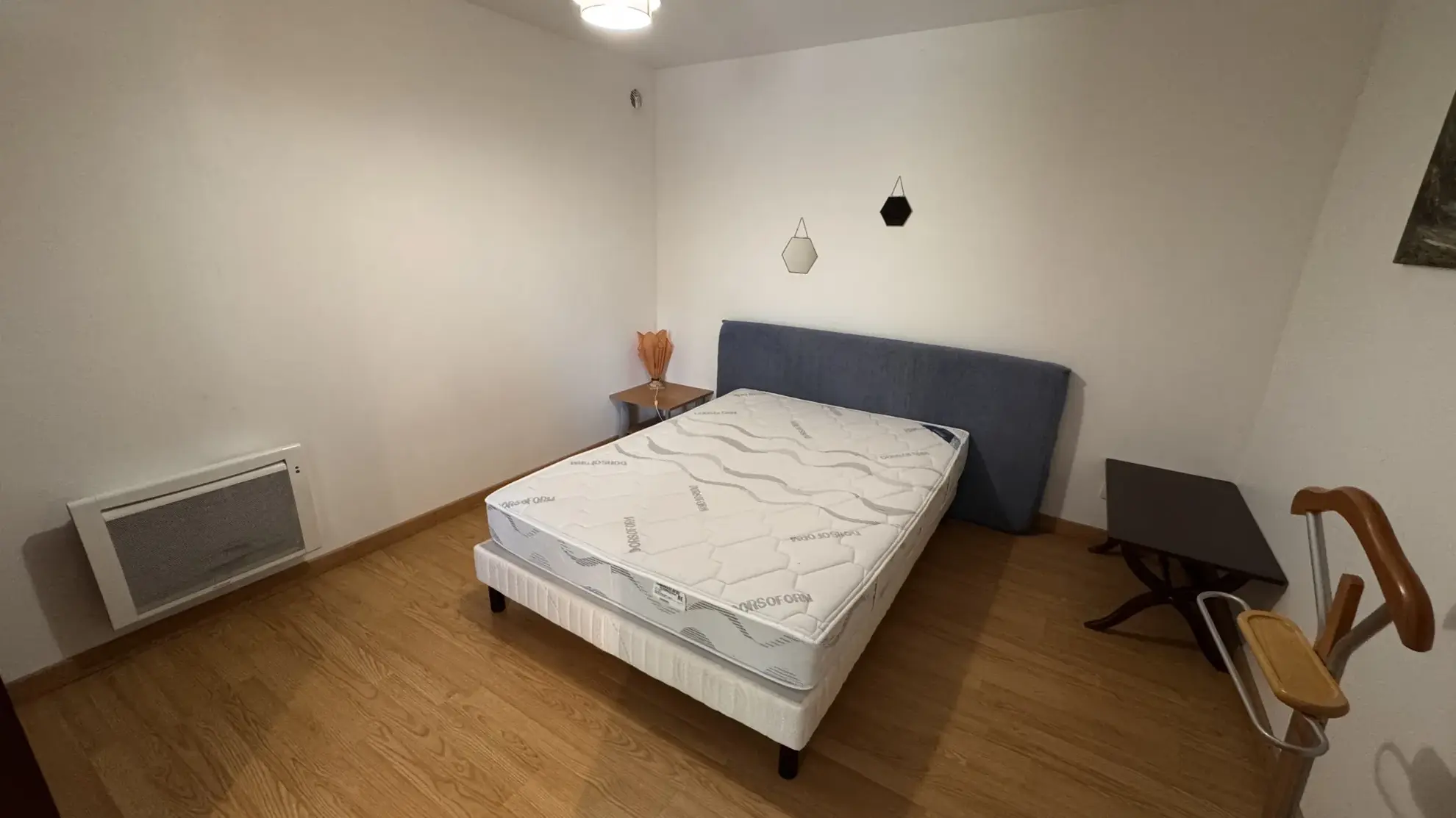 Maison lumineuse avec studio à vendre à Écouves près d'Alençon 